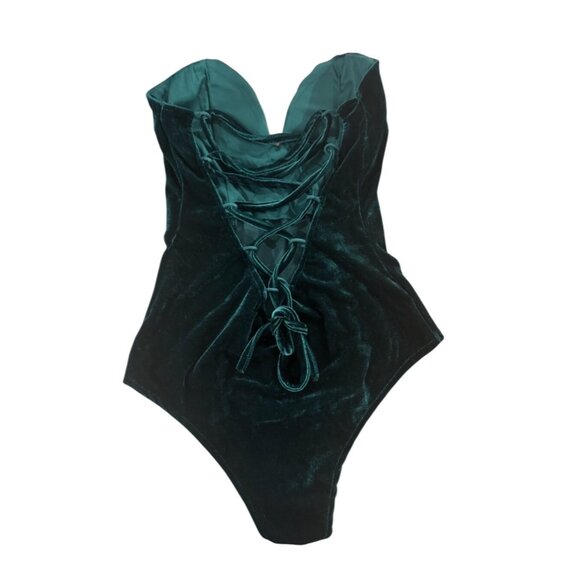 Green Velvet Strapless Sweetheart Neckline Bodysuit With Snap Closure & Lace-Up - Picture 2 of 5